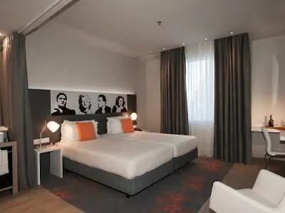 Готель Star Airport 3*