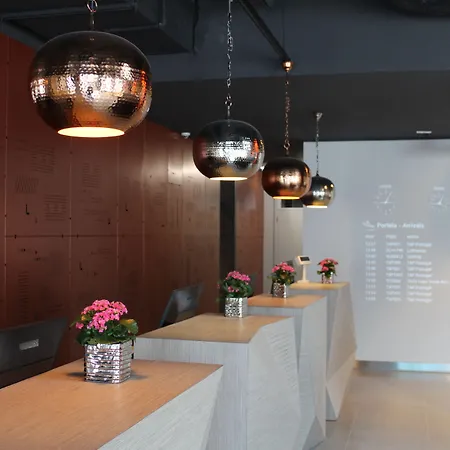 מלון Star Airport 3*