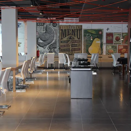 Отель Star Airport Лиссабон