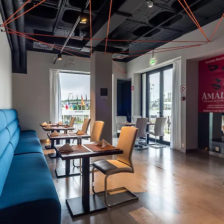 Star Airport מלון 3*