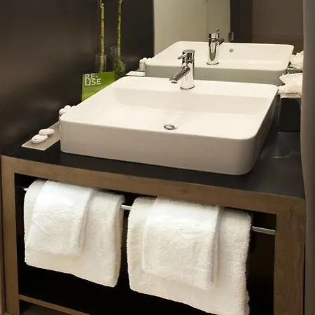 מלון Star Airport